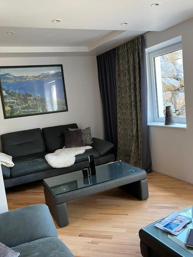 Moderne, Ruhige Ferienwohnung , Ideal Zum Abschalten Hadamar Екстер'єр фото
