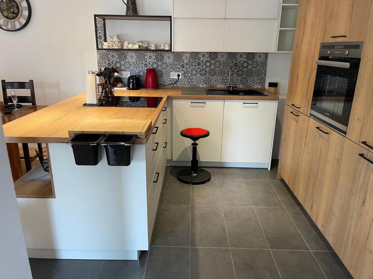 Moderne, Ruhige Ferienwohnung , Ideal Zum Abschalten Hadamar Екстер'єр фото