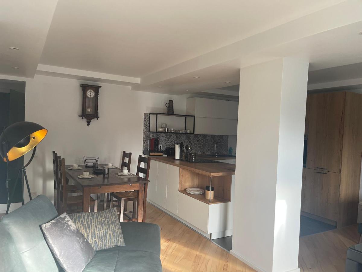 Moderne, Ruhige Ferienwohnung , Ideal Zum Abschalten Hadamar Екстер'єр фото