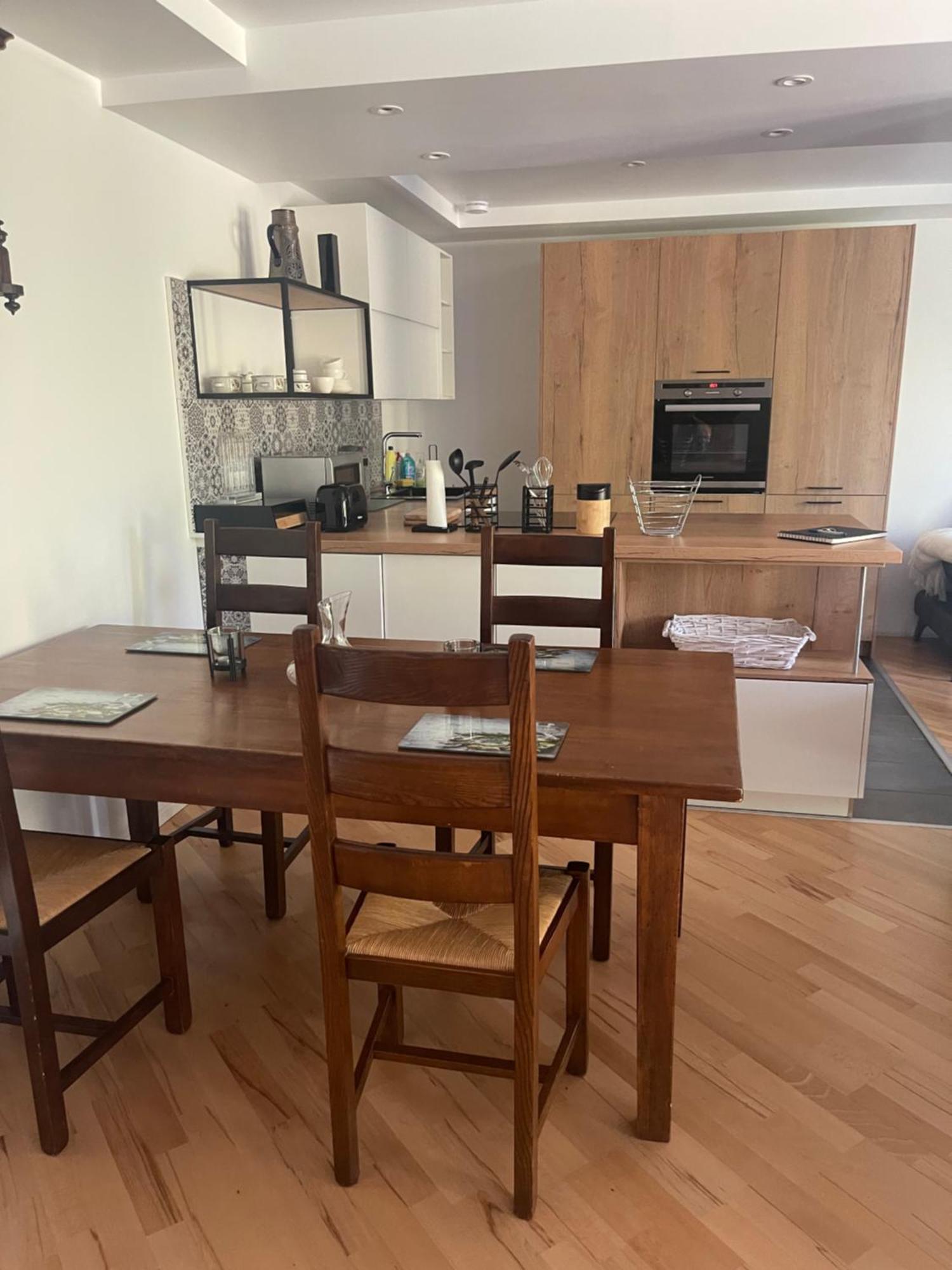 Moderne, Ruhige Ferienwohnung , Ideal Zum Abschalten Hadamar Екстер'єр фото
